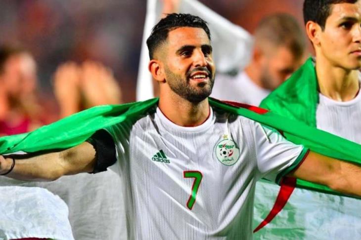 رياض محرز يتراجع عن تصريحاته المستفزة لجماهير المغرب