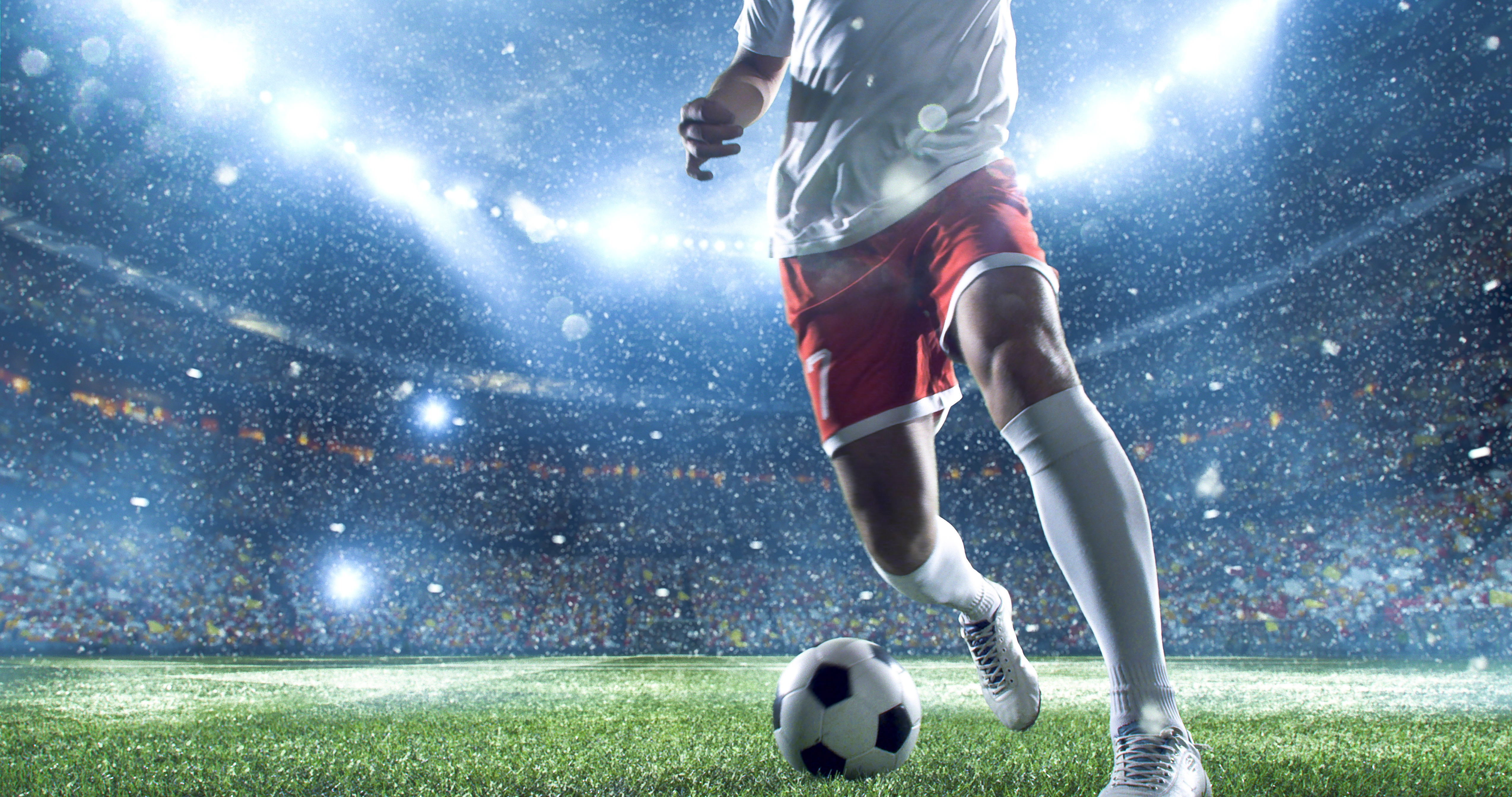 لاعب إنجليزي يكسر قواعد الحجر الصحي لإقامة حفلة جنسية فى باريس