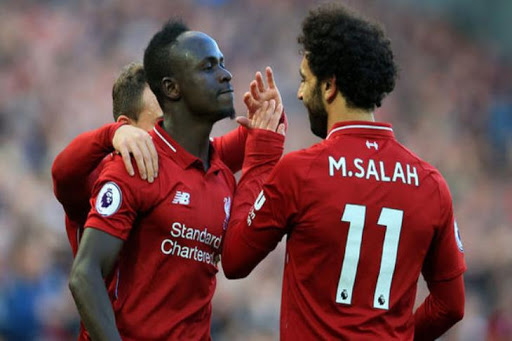 ماني يصرح :شعرت بالقلق بعد استيلاء محمد صلاح على مركزي في ليفربول