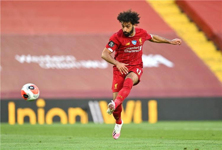 ليفربول يتقدم على كريستال بالاس بهدفي صلاح وأرنولد في الدوري الإنجليزي(فيديو)