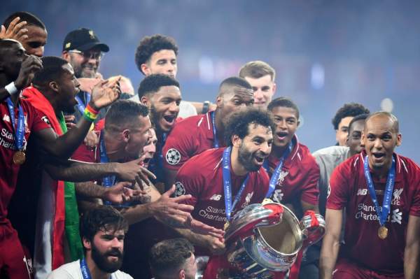 الدوري الإنجليزي .. تحديد موعد مباراة تتويج ليفربول ب اللقب