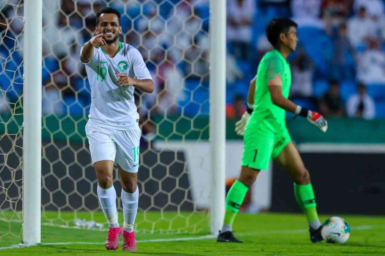 النصر السعودي يفجر مفاجأة ويدفع 30 مليونا..لفسخ عقد نجم جديد في الأهلي