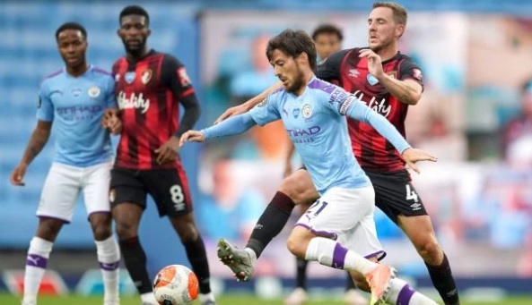 مانشستر سيتي يصعق بورنموث بثنائية في الدوري الإنجليزي
