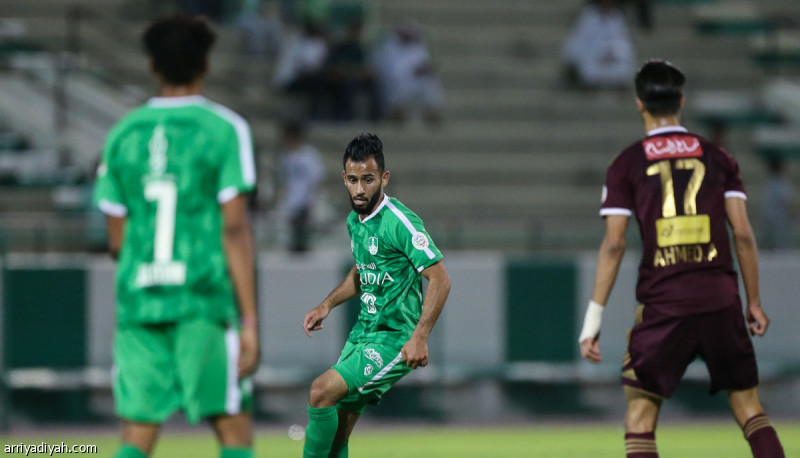 الأهلي يلاحق مسيء تويتر قانونيا..وصراع مع الفيصلي علي القمة اليوم