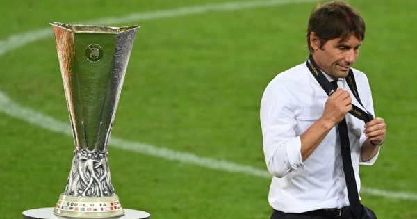 الإنتر يتفق مع أليجري لخلافة كونتي 3 سنوات بعد خسارة الدوري الأوروبي