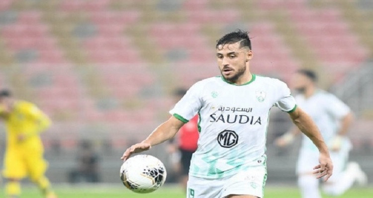 البلايلى نجم الأهلي يوضح حقيقة إصابته بفيروس كورونا