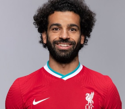 صلاح بقميص ليفربول الجديد ..ويظهر مع الفرعون الحقيقي: نحن في كل مكان