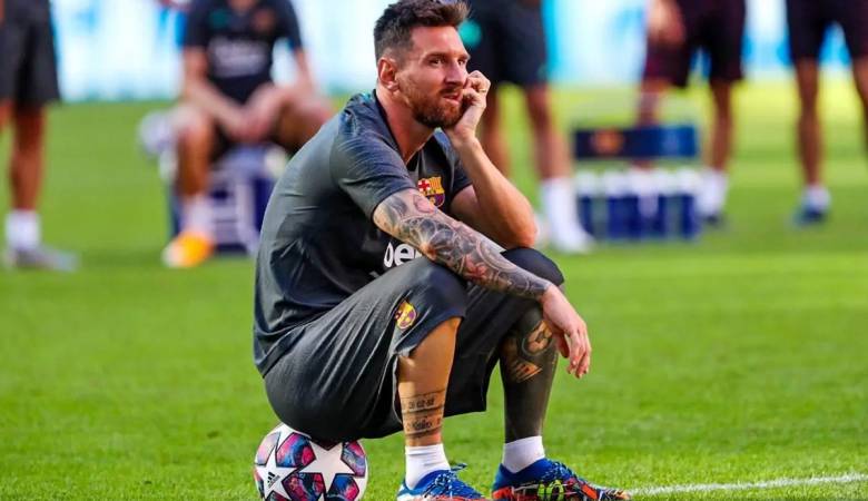 ميسي يبلغ برشلونة بالرحيل فورا عن كامب نو بعد فضيحة دوري أبطال أوروبا