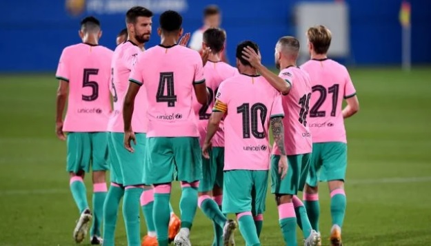 ميسي يقود برشلونة للفوز على جيرونا وديا بثلاثية .. ( فيديو)