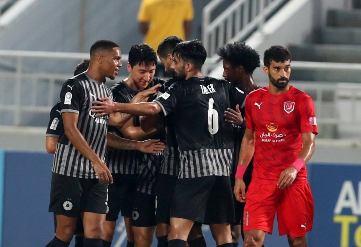 السد يعمق جراح الدحيل بثلاثية مقابل هدف في بطولة الدوري القطري(فيديو)