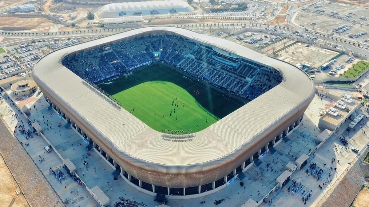 النصر يستحوذ على ملعب الجامعة «محيط الرعب» لـ 10 سنوات(فيديو)