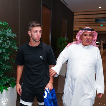 الهلال السعودى يحتفي بلاعبه الجديد فييتو: مرحبًا بك فى كبير آسيا ورابع العالم(فيديو+صور)