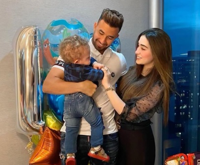 تريزيجيه يحتفل بعيد ميلاد ابنه “يزن”مع زوجته: ربنا يحفظكم ليا..(صور)