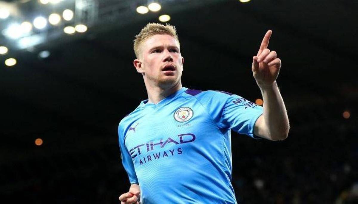 دي بروين أفضل لاعب فى مانشستر سيتي خلال شهر سبتمبر