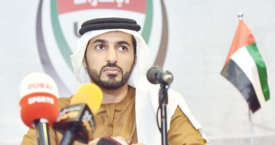 رئيس الاتحاد الإماراتى يطمئن على صحة إنفانتينو بعد إصابته بـ كورونا
