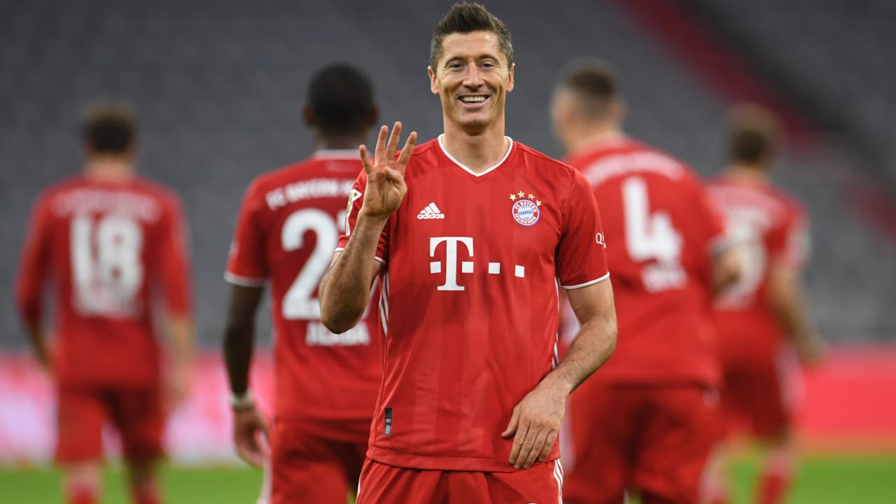 شاهد .. سوبر هاتريك ليفاندوفسكي يقود البايرن للفوز على هيرتا برلين بالدوري الألماني