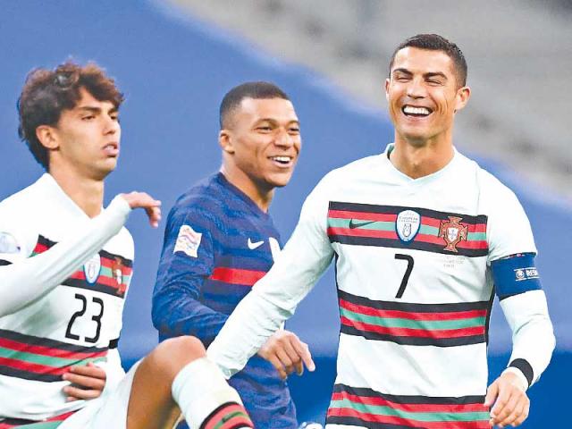 نجم صاعد يوجه رسالة لريال مدريد عبر كريستيانو رونالدو (صورة)