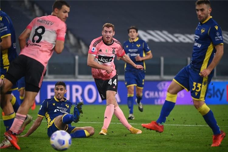يوفنتوس يتعادل أمام فيرونا ويواصل نزيف النقاط في الدوري الإيطالي(فيديو)