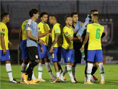 البرازيل تتخطى الأوروجواي وتعزز صدارتها ..في ليلة طرد كافاني (فيديو)