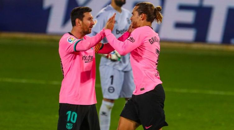 برشلونة يواصل تعثره ويتعادل مع ألافيس في الدوري الإسباني(فيديو)
