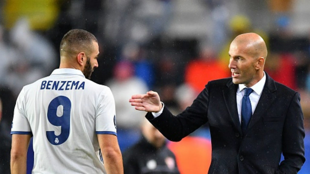كريم بنزيما يثير غضب زيدان ويزيد من أزمات ريال مدريد