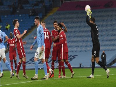 محمد صلاح وماني من جديد في مشادة ساخنة خلال مواجهة السيتي(فيديو)