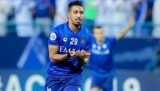 نجم الهلال يعلن جاهزيته وشفاءه من الإصابة قبل مباراة الهلال والنصر(فيديو)