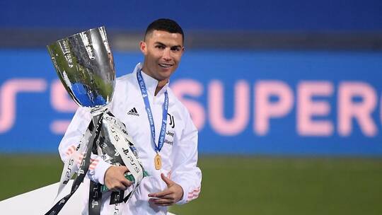 الاتحاد التشيكي يصدر بيان يشكك في كسر رونالدو الرقم القياسي لأفضل هداف بالتاريخ
