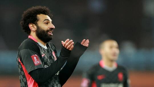 محمد صلاح يتصدر ترتيب هدافي الدوري الانجليزي ..(فيديو)