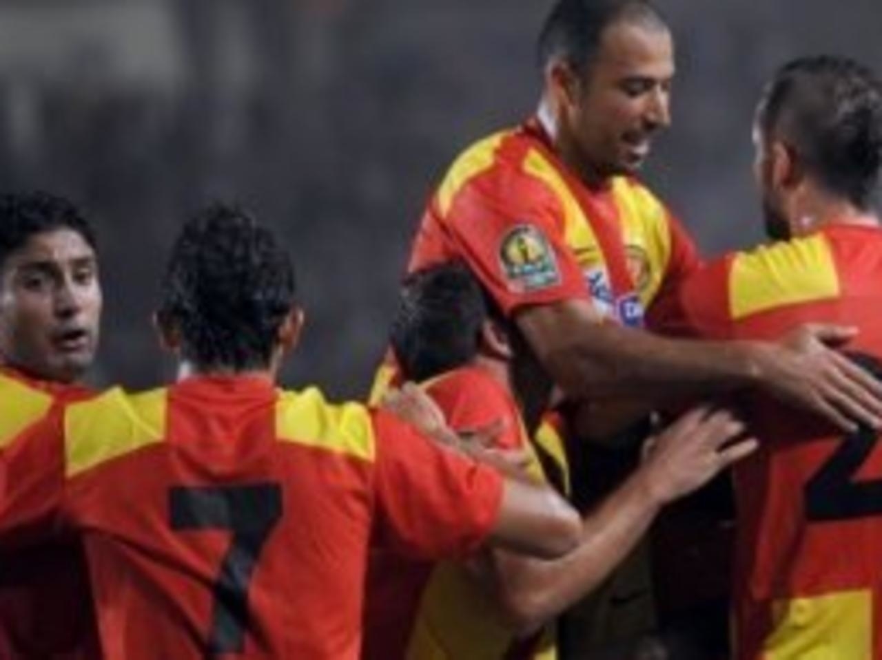 الترجي يتعادل مع مولودية الجزائر ويواصل صدارة مجموعة الزمالك(فيديو)