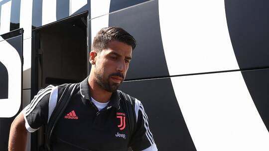 رسميا ..سامي خضيرة ينفصل عن السيدة العجوز وينتقل للدوري الألماني