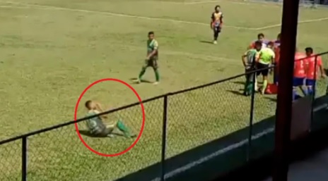 لاعب ينافس نجوم هوليود على جائزة أفضل مشهد تمثيلي خادع (فيديو)