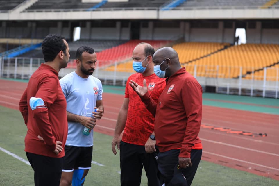 أخبار الأهلي : أزمتان تواجهان الأهلي فى الكونغو..سفير مصر يكشف التفاصيل