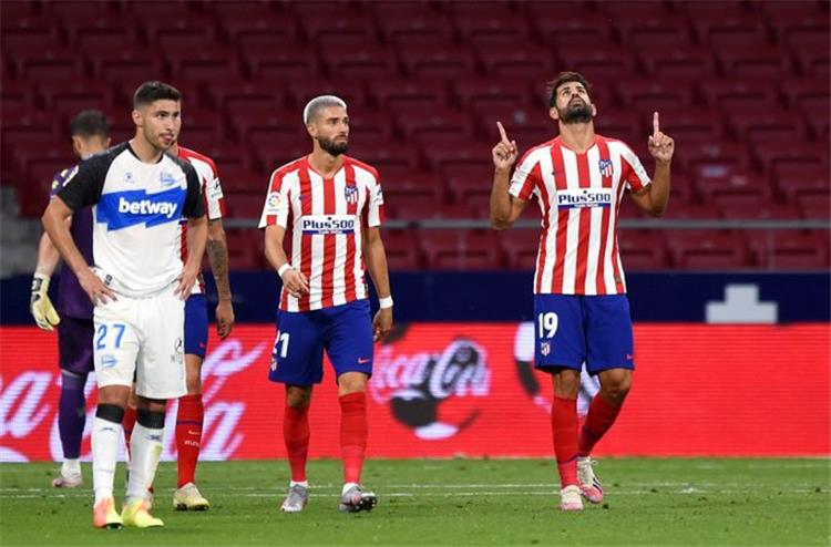 أتلتيكو مدريد يهزم ألافيس ويعزز صدارة الدوري الإسباني (فيديو)