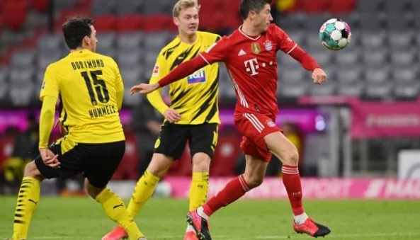 بايرن ميونخ يستعيد صدارة الدوري الألماني بفوز جنوني علي دورتموند(فيديو)