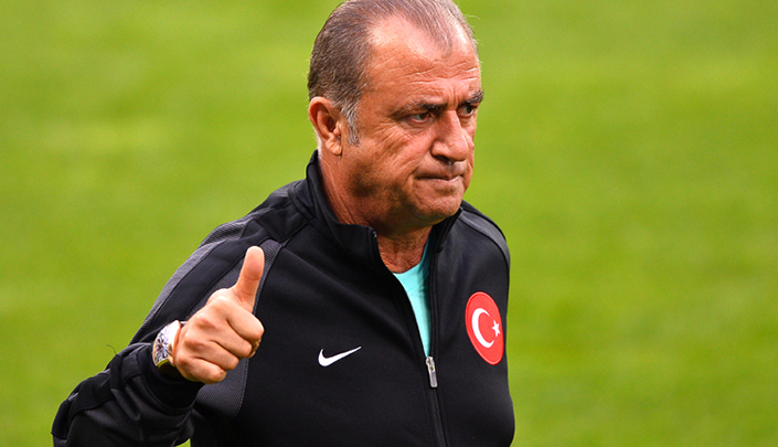 مدرب مصطفى محمد يحال للجنة الانضباط بالاتحاد التركي بعد إهانته للحكام