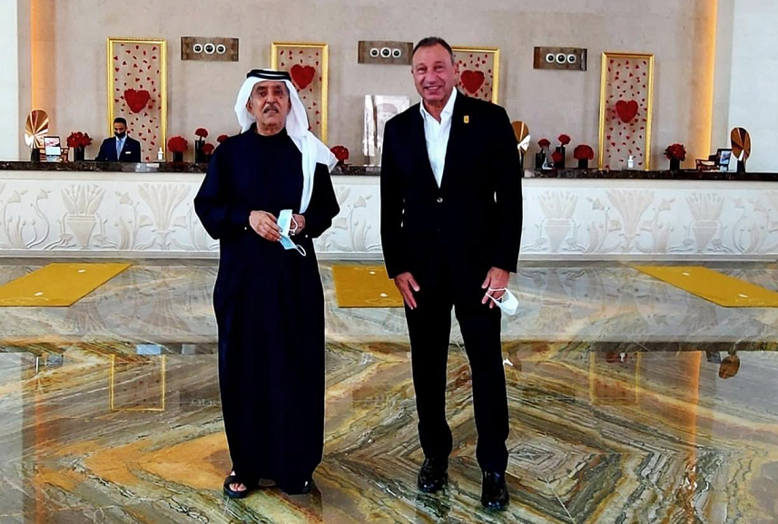 أخبار الأهلي: الشيخ مانع آل مكتوم يهنئ الأهلي بالسوبر الإفريقي.. والخطيب يشكره ويثمن مواقفه