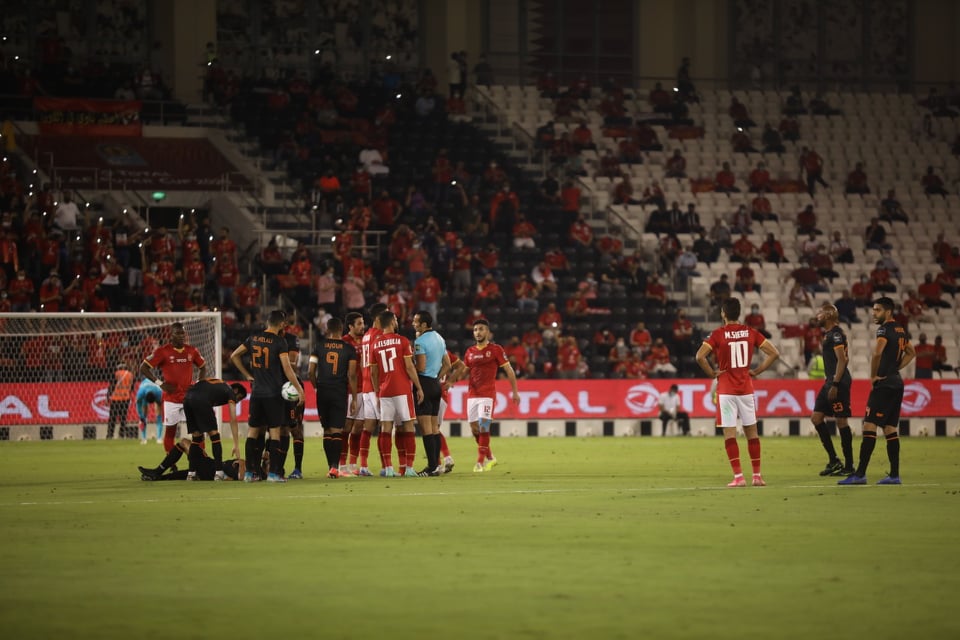 الكاف يصدم اتحاد العاصمة الجزائري وينصر نهضة بركان المغربي