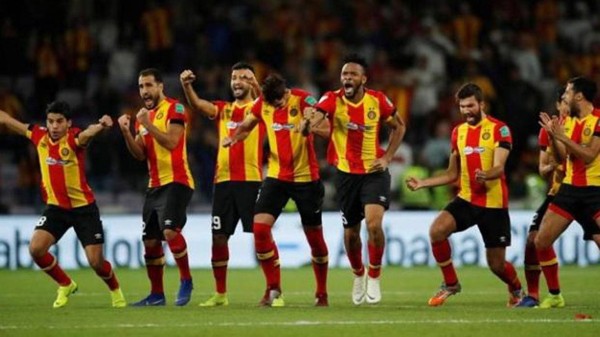 الترجى ينفى تمرد لاعبيه بمشاركة الخماسى فى التدريبات قبل مواجهة الأهلي