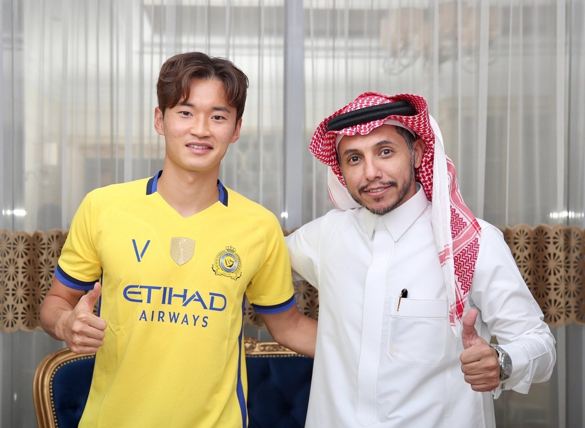 النصر قد يمنح كيم جين سو “جزءا” من راتبه السنوي ليرحل عن الفريق