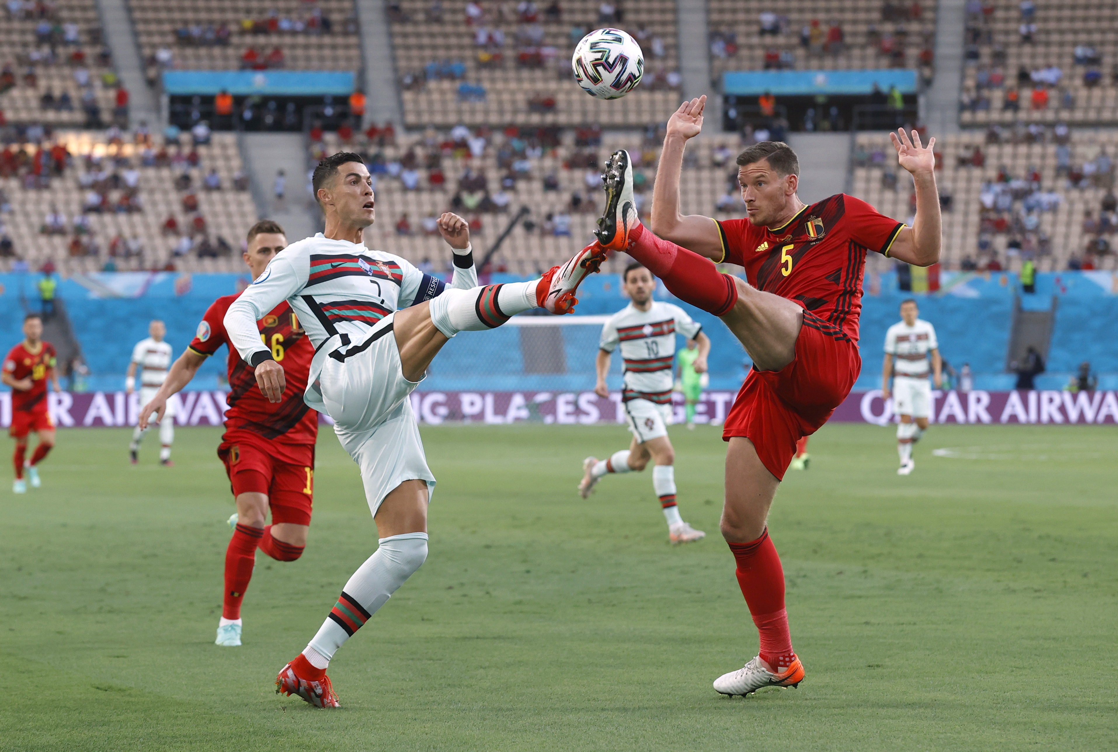 بلجيكا تقصى البرتغال وتضرب موعدًا مع إيطاليا في ربع نهائي اليورو(فيديو)