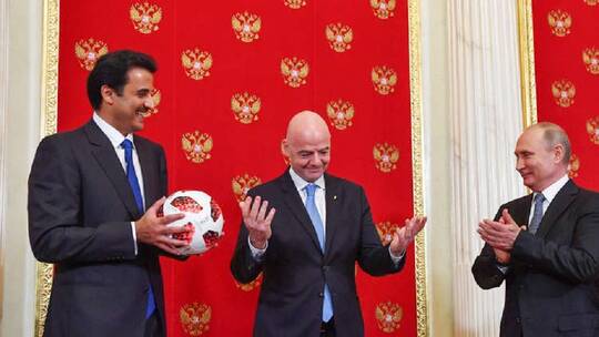 بوتين يهنئ أمير قطر بعيد ميلاده ويتمنى نجاح مونديال 2022(فيديو)