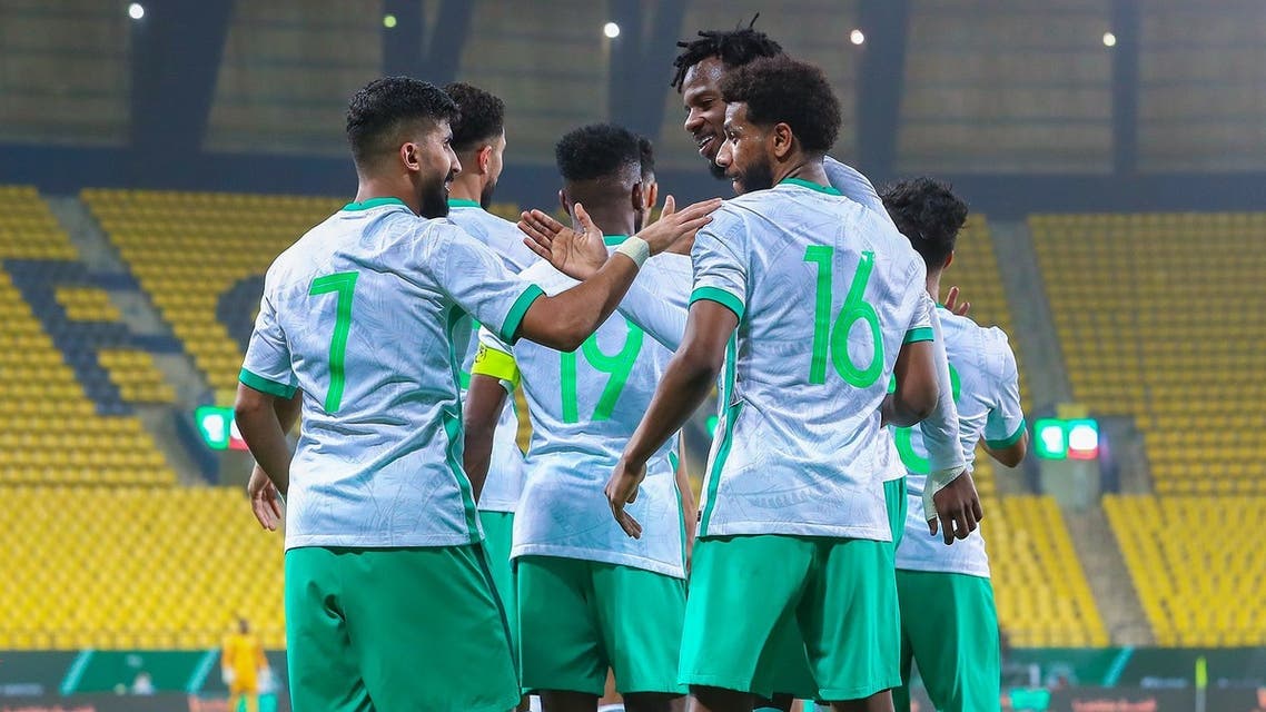 منتخب السعودية يحسم تأهله لكأس آسيا والتصفيات النهائية للمونديال(فيديو)