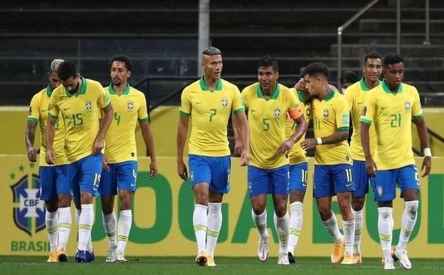 نجوم منتخب البرازيل يعلنون غضبهم بعد الفوز على باراجواى بسبب كوبا أمريكا