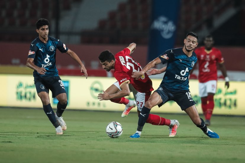أخبار الأهلي : ثنائي الأهلي يغيبان عن مواجهة بيراميدز