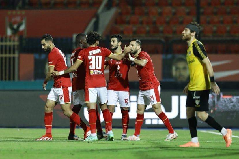 أخبار الأهلي: عملاق قطر يغري نجم الأهلي بالمال لضمه في الصيف