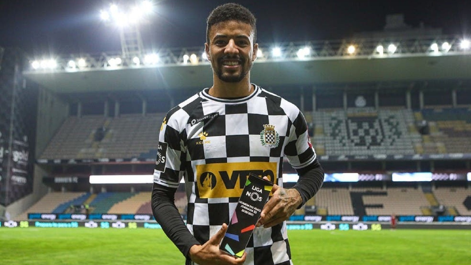 الشباب السعودي يتعاقد مع البرازيلي باولينيو لـ 4 مواسم