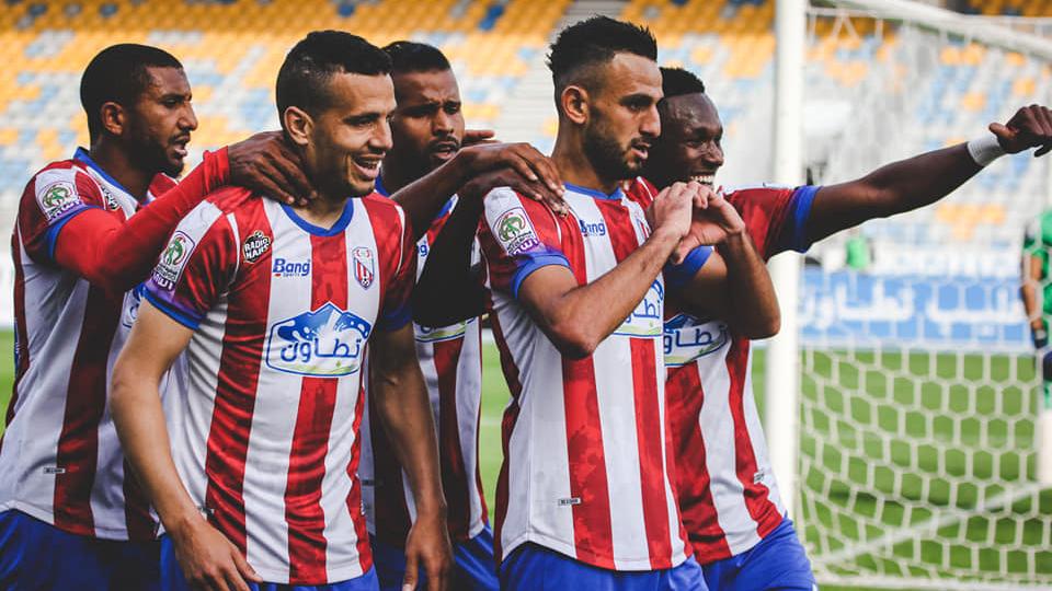 المغرب التطوانى بطل الدورى المغربى مرتين يهبط إلى الدرجة الثانية