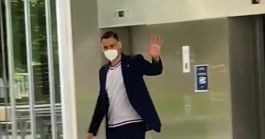 دوناروما يصل مقر باريس سان جيرمان قبل توقيع عقود انتقاله.. (فيديو)