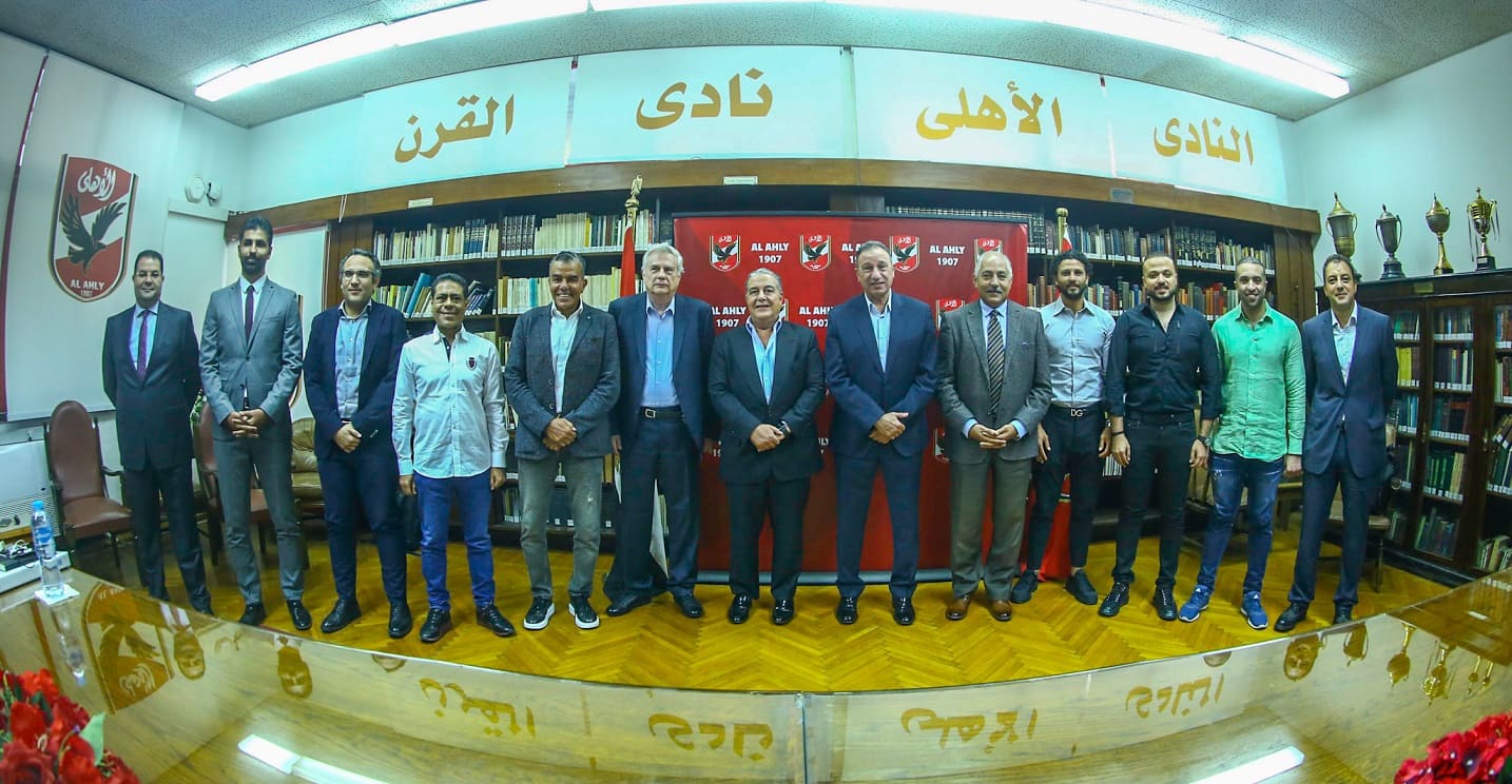 أخبار الأهلي: تعرف على تفاصيل اجتماع مجلس الإدارة مع شركات الأهلي الثلاث